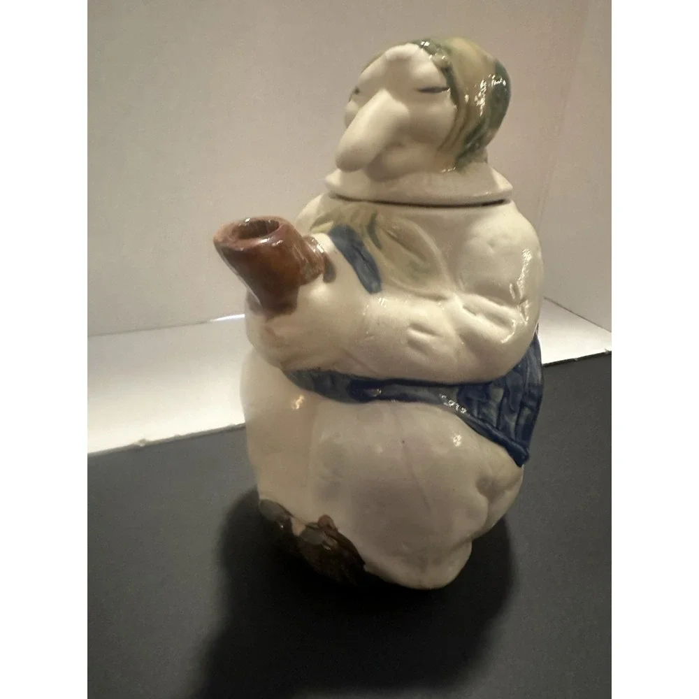 VTG Kitchen Witch On Broom Tea Potion Pot R.J. Drinkwater Ceramic Pottery